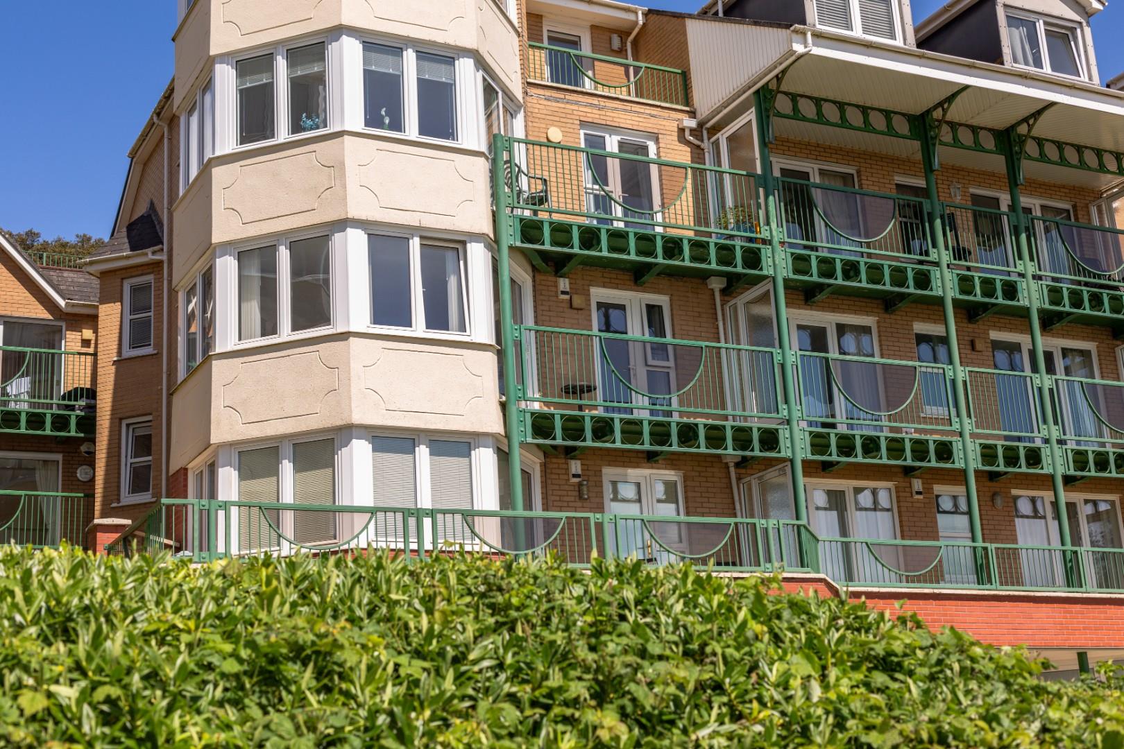 Caswell Bay Court, Caswell Road, Caswell, Swansea, SA3 4RY